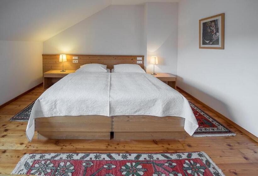 Отель Alte Post