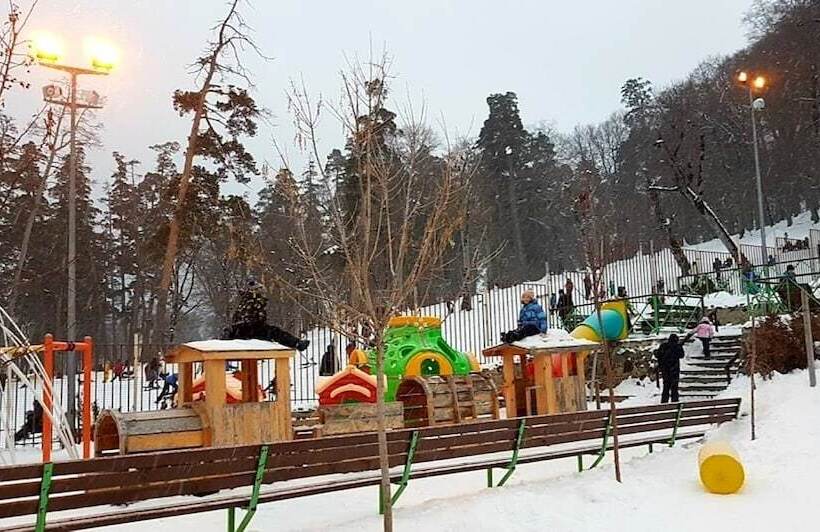 هتل Bakuriani Plaza B 217