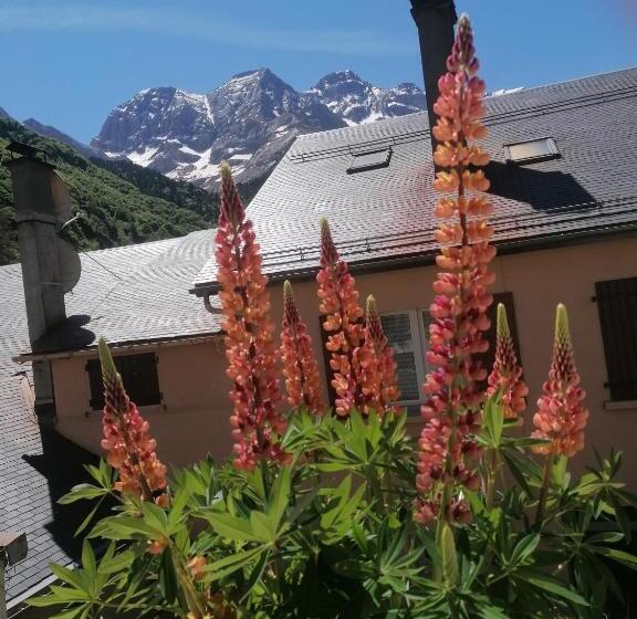 Отель Chambres D'hôtes L'astazou