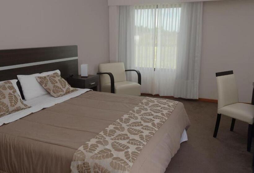 호텔 Colón Center