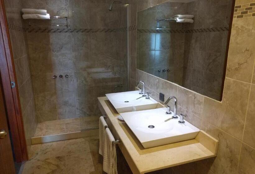 호텔 Colón Center