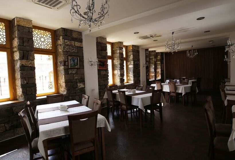 هتل Gino Wellness Rabath