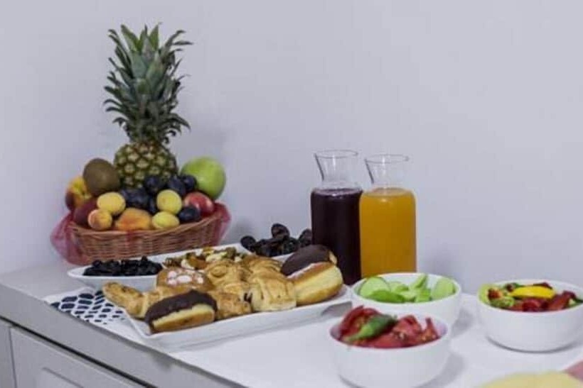 هتل Golden Nugget Tbilisi