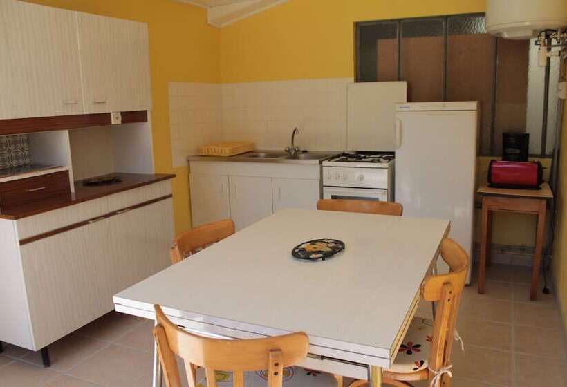 בית מלון כפרי Hôtel Ladagnous