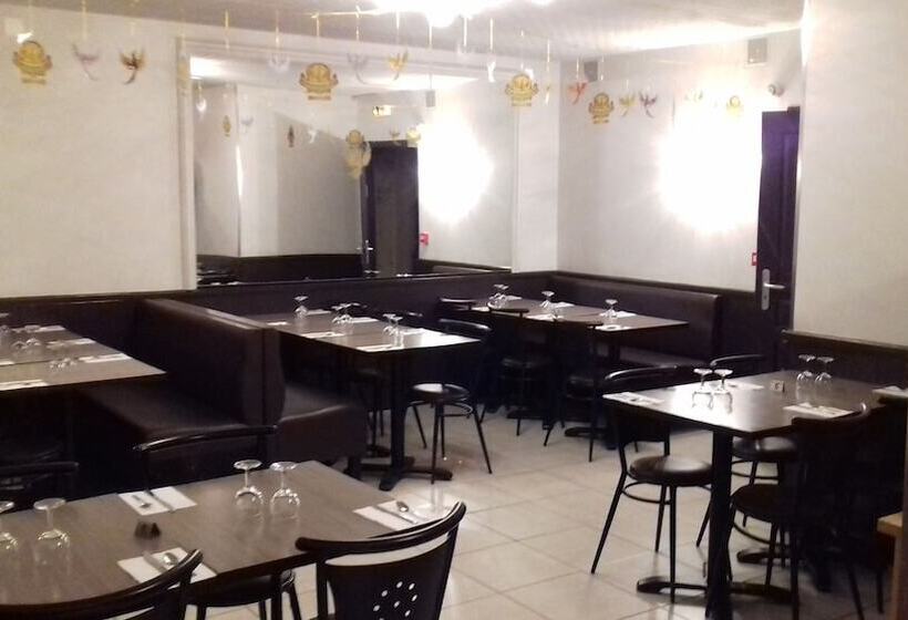 هتل Hôtel Le Goas Plat