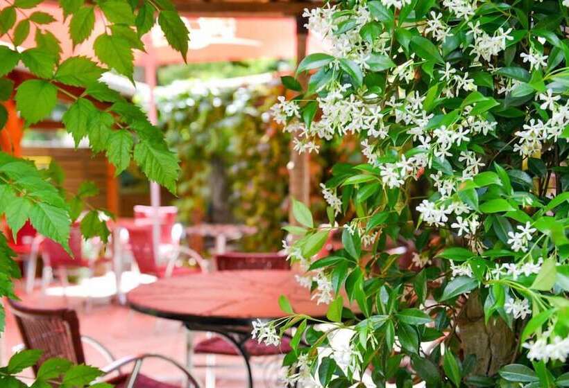 فندق Hôtel Restaurant Atipyc