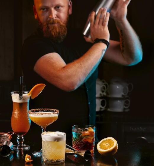 هتل Kvareli Lake Resort