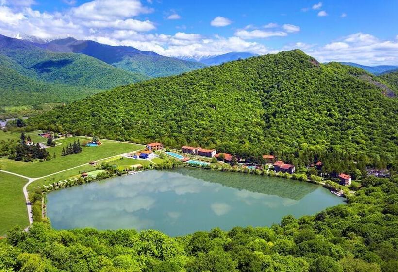 هتل Kvareli Lake Resort