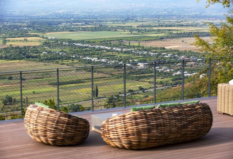 هتل Kvareli Lake Resort