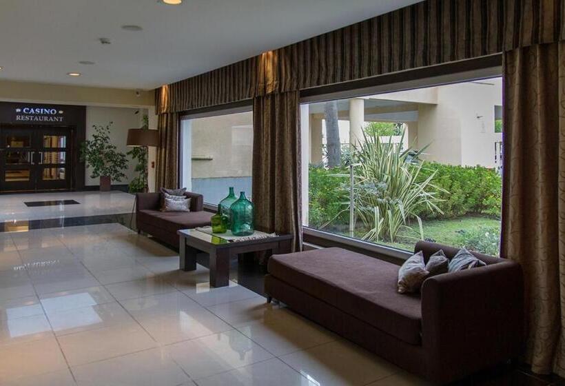 בית מלון כפרי Melincue Casino & Resort