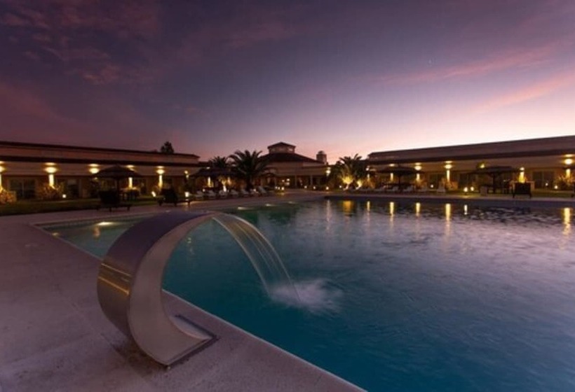 בית מלון כפרי Melincue Casino & Resort