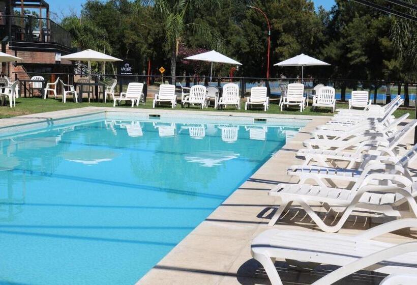 호텔 Portal Del Lago