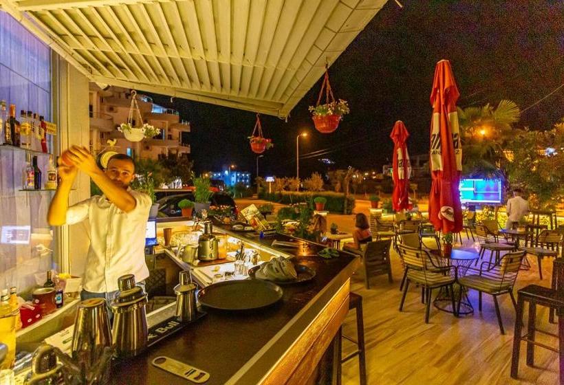 فندق Villa Qendra