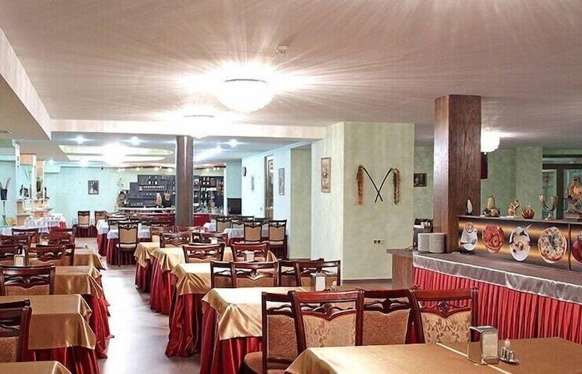 استراحتگاه Villa Palace