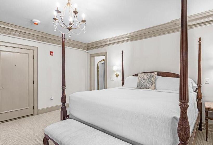 호스텔 The Davenport Inn