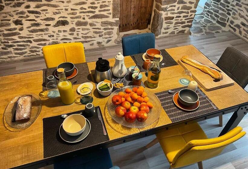 مبيت وإفطار Le Bercail