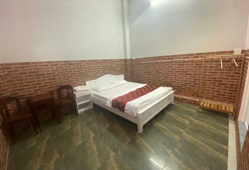 تختخواب و صبحانه Homestay 888