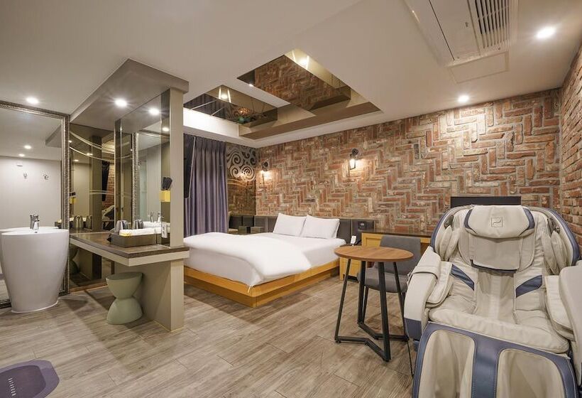 Daegu Dongdaegu Station Hotel Pied