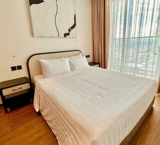 هتل Apec Mandala Hadofinn