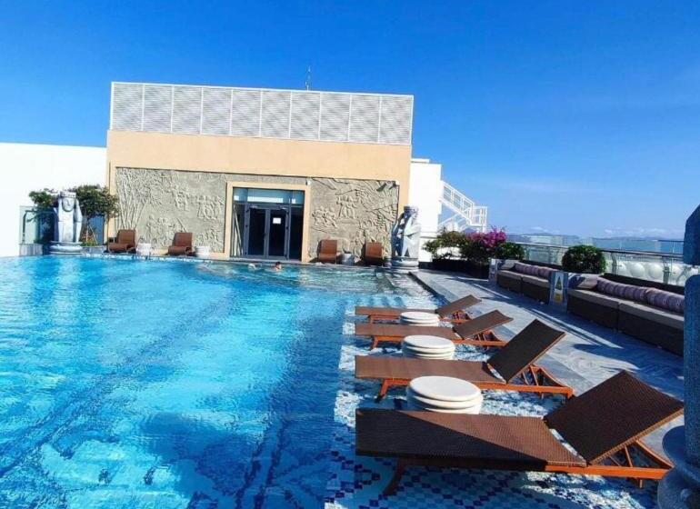 هتل Apec Mandala Hadofinn