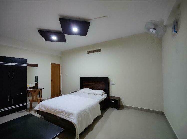 Капсульный Oтель Glories Wayanad