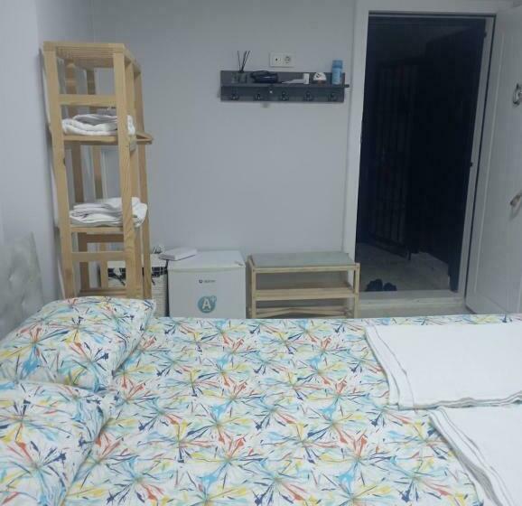 מלון כמוסות Power Suit