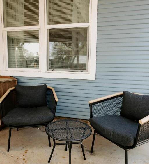 호텔 Downtown Studio 1 At Beer Ranch Project Inn