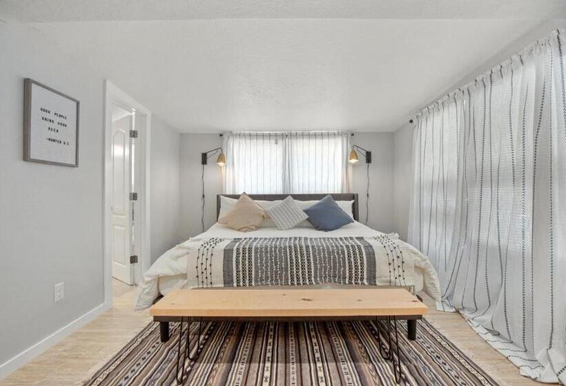 호텔 Downtown Studio 1 At Beer Ranch Project Inn