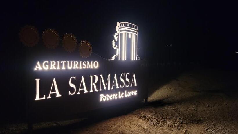 ホテル La Sarmassa