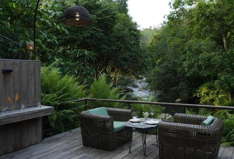 Отель Nampien Yorla Pa