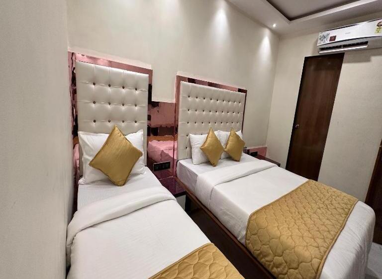 בית מלון כפרי Orchid Inn,mumbai