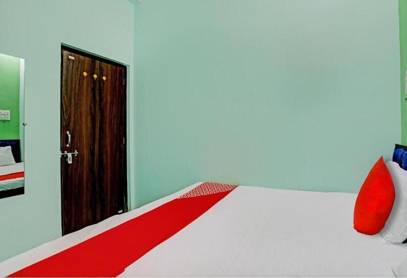 ホテル Oyo Flagship Ub Inn & Restaurant