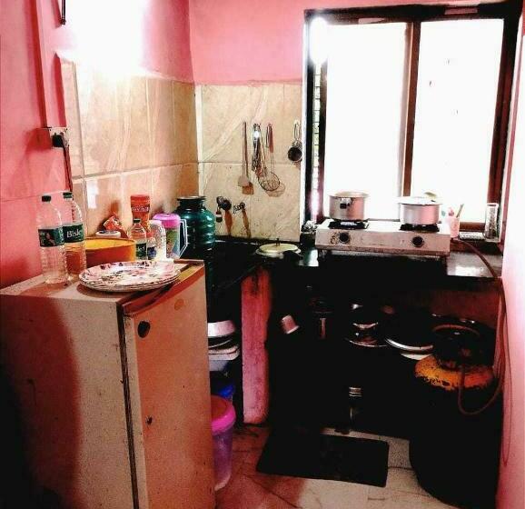 ホテル Oyo Laxmi Cottage