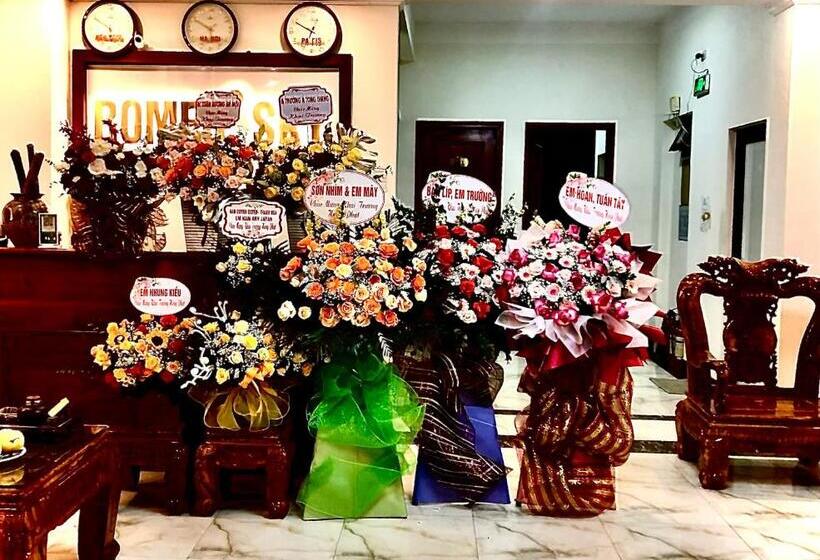 هتل Romeo Sky Villa&