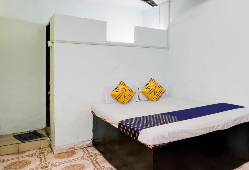 酒店 Spot On Chandramukhi Lodging & Bording