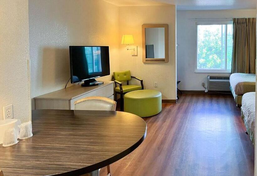 בית מלון כפרי Studio 6 Belmont, Ca San Francisco Redwood