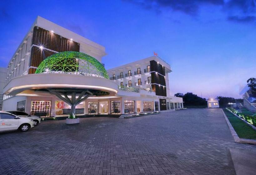 هتل Swiss Belcourt Lombok