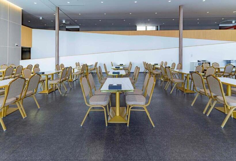 Kansai International Airport Hotel 11