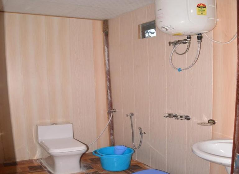 בית מלון כפרי The Himalayan View Resort