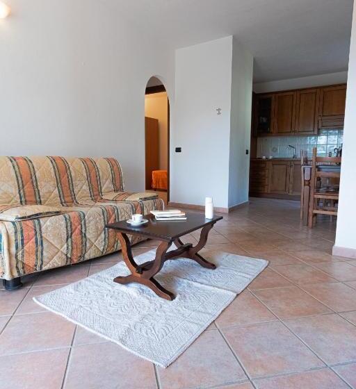 Isa   Residence With Swimming Pool In Sos Alinos, Apartments With Air Conditioning And Private Outdo