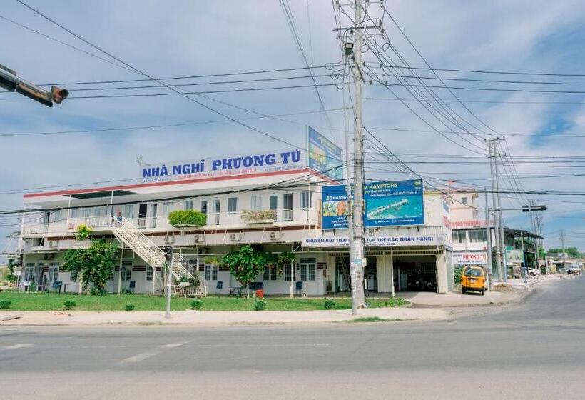 مُتل Phương Tú Hostel