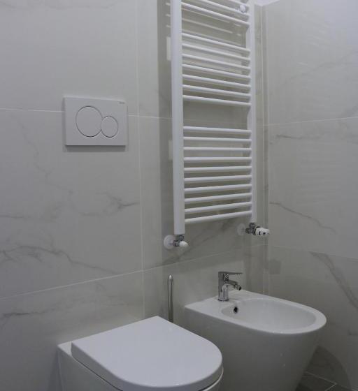 膳宿费 Gambara Guests House