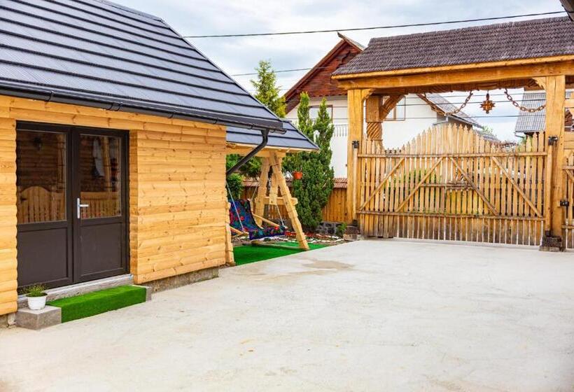 بنسيون Rustic Maramureș