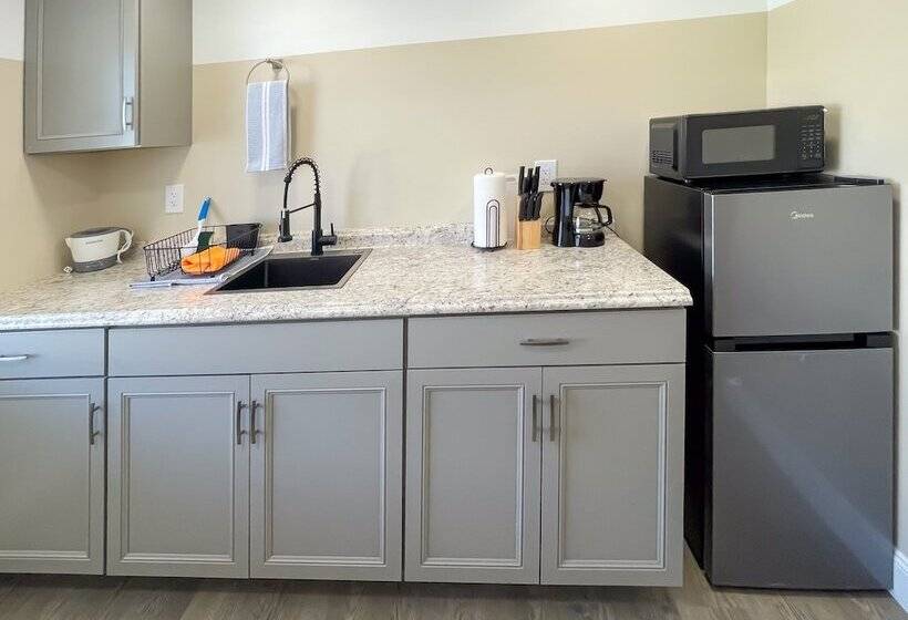 بنسيون Summerwind Studios