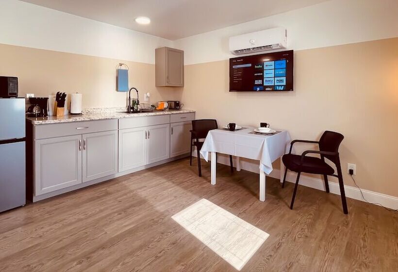 بنسيون Summerwind Studios