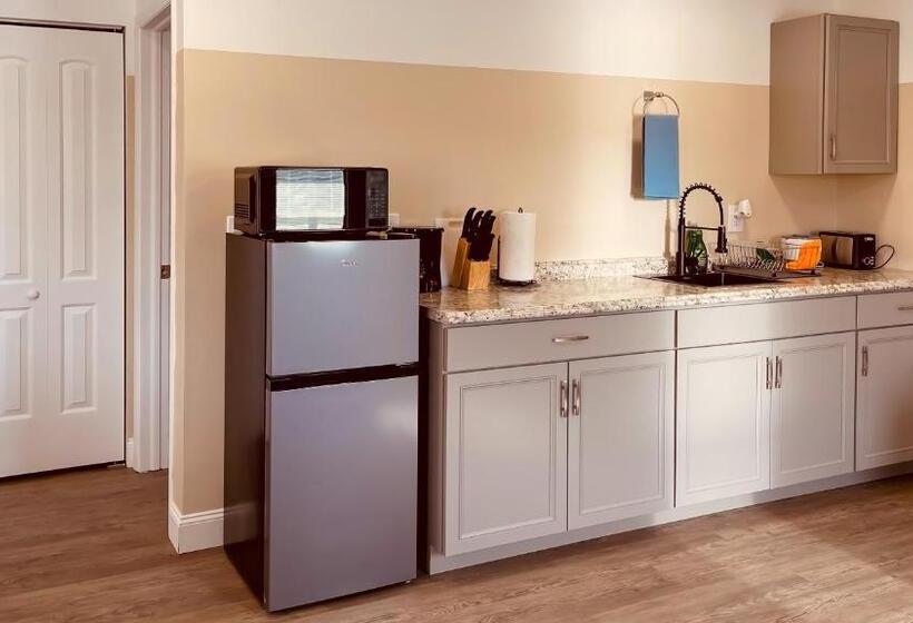 بنسيون Summerwind Studios