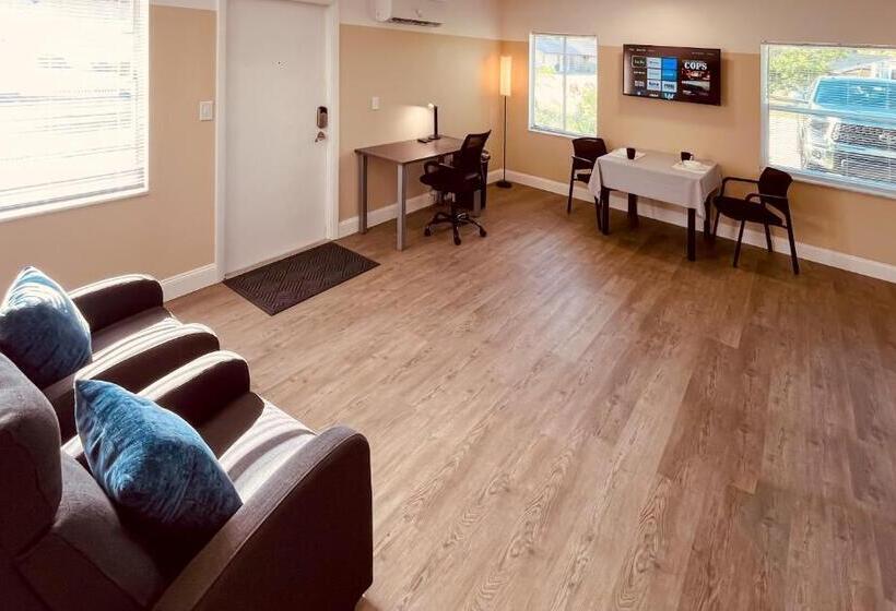 بنسيون Summerwind Studios