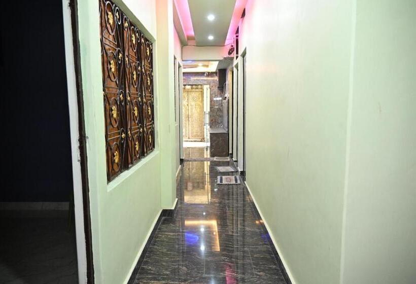 Pensjonat Swagat Paying Guest House Varanasi Near Ganga River