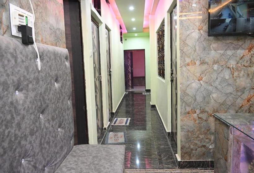 Pensjonat Swagat Paying Guest House Varanasi Near Ganga River