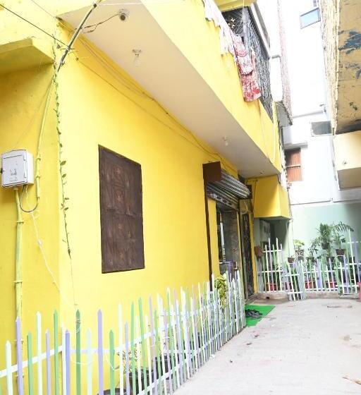 Pensjonat Swagat Paying Guest House Varanasi Near Ganga River